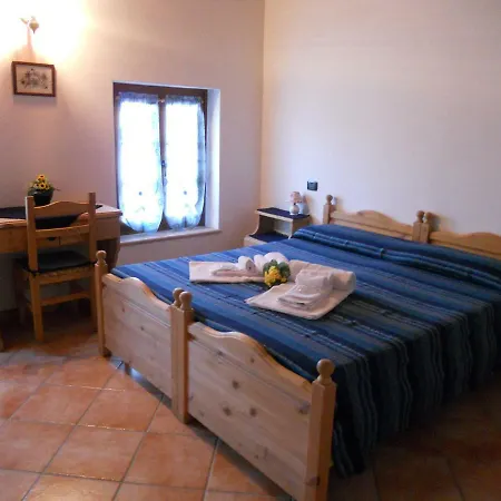 Agriturismo Lusani Caprino Veronese Exterior foto